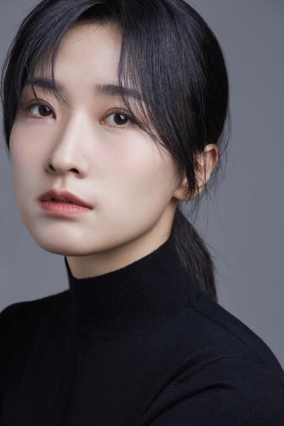 김지수