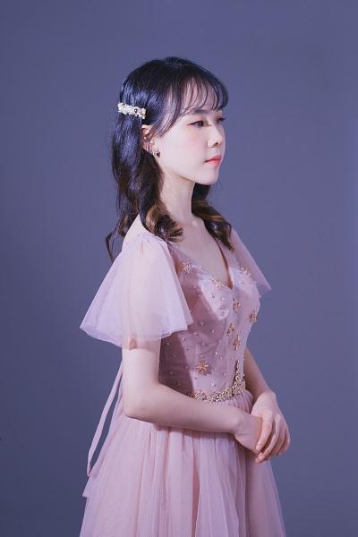김지은